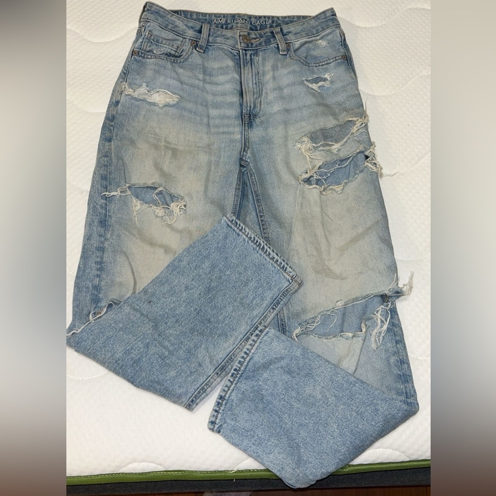 American Eagle Outfitters Light Blue Straight Leg Jeans